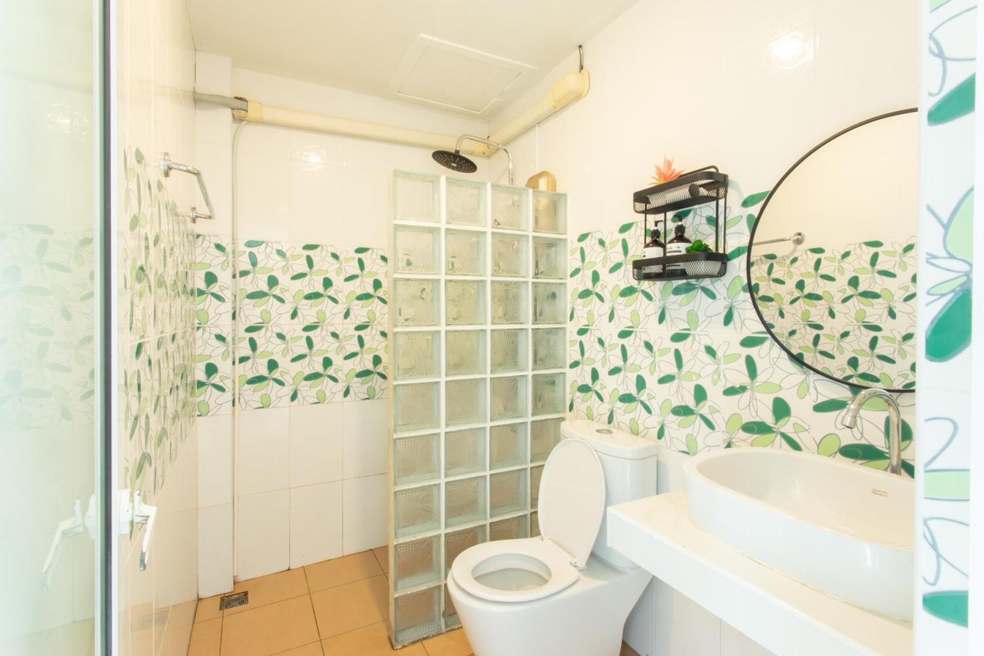 Готель มีใจ พูลวิว เกาะล้าน Meejai Pool View Kohlarn Екстер'єр фото